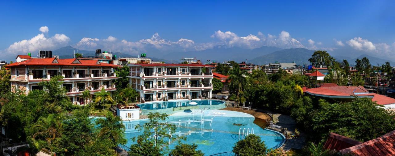 Hotel Jal Mahal Pokhara Exteriör bild